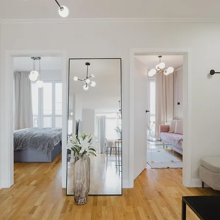 Scandi Elegance By Kramm - Przy Malcie 아파트